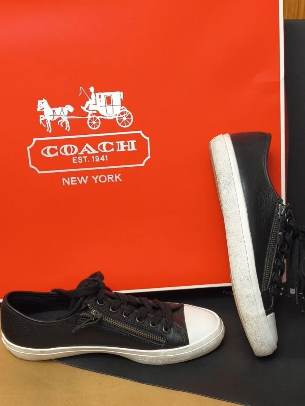 Coach empire zipper